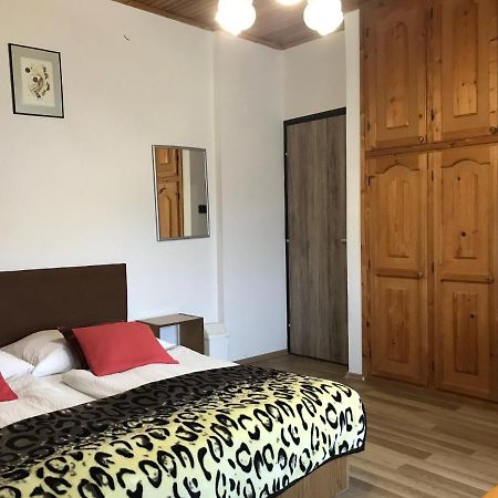 Apartman Berki Margit Heviz Exterior foto