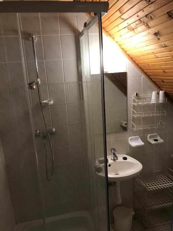 Apartman Berki Margit Heviz Exterior foto